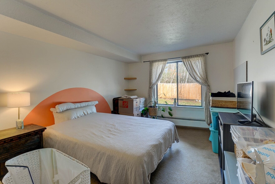 Bedroom 2 - 19 Saco St