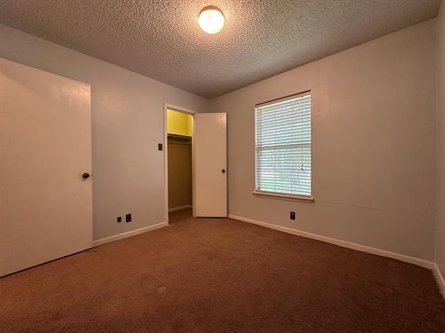 Building Photo - 14286 Arber St
