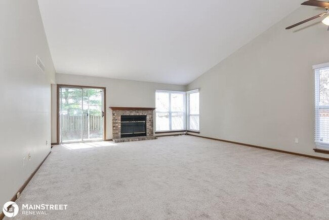 Building Photo - 1214 Spartina Dr, Florissant, MO 63031