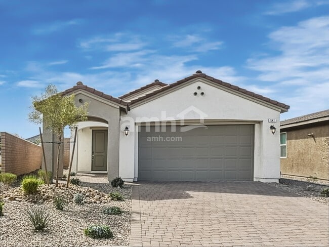 Building Photo - 541 Sacred Lotus Pl