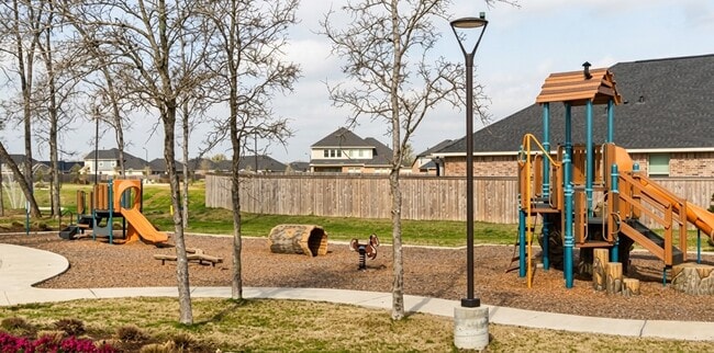 Building Photo - 31611 Donoso Dr