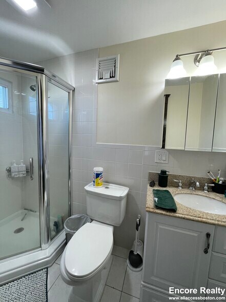 Building Photo - 56 Hobson St