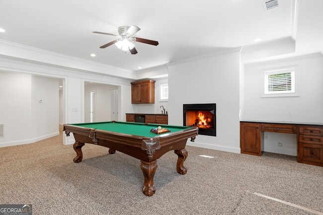 Building Photo - 6740 Castleton Dr NW