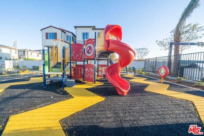 Building Photo - 3015 Tallahassee Ln