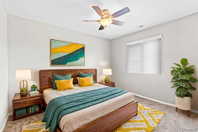 Building Photo - 11684 Park S Loop