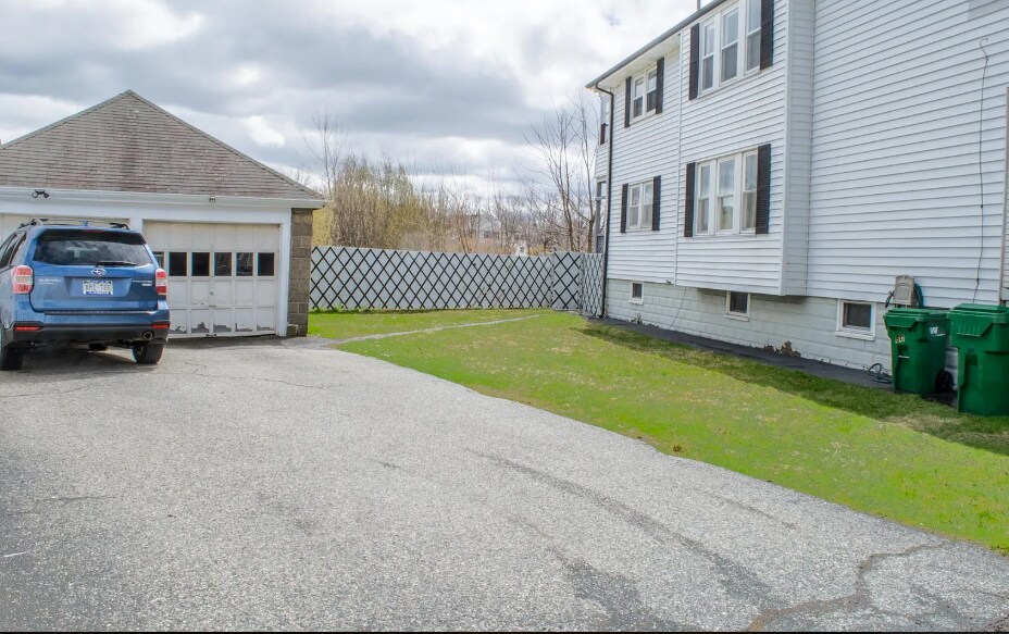 Building Photo - 58 Buzzells Ln