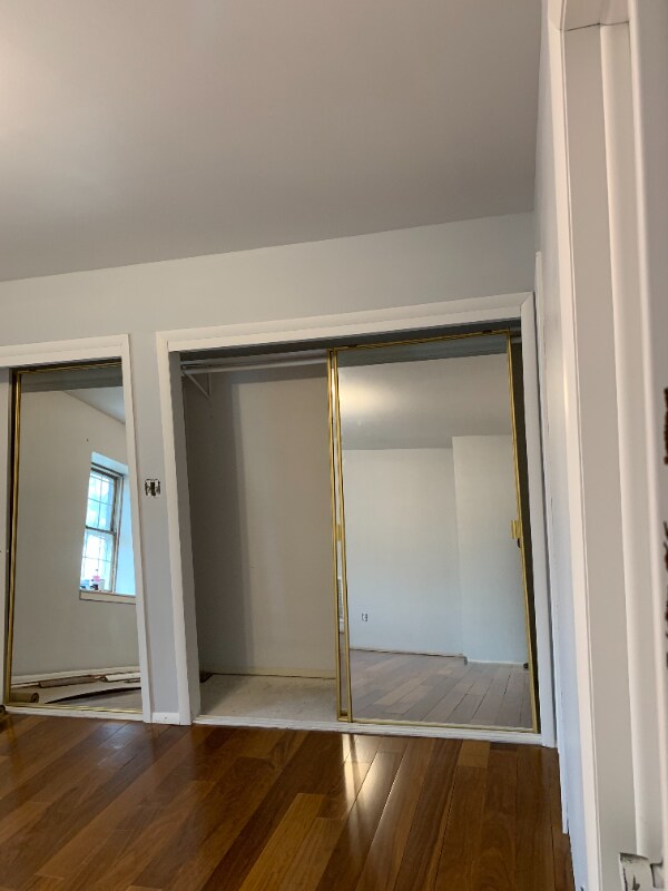 Building Photo - 7200 Kennedy Ave