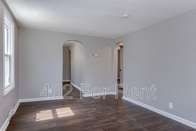 Building Photo - 3220 N 40th St