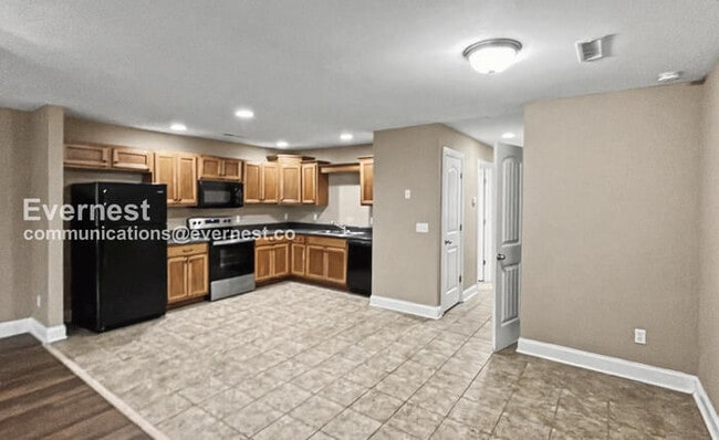 Building Photo - 144 Brown Estates Dr