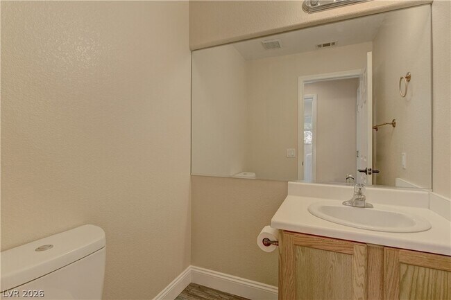 Building Photo - 5317 La Quinta Hills St