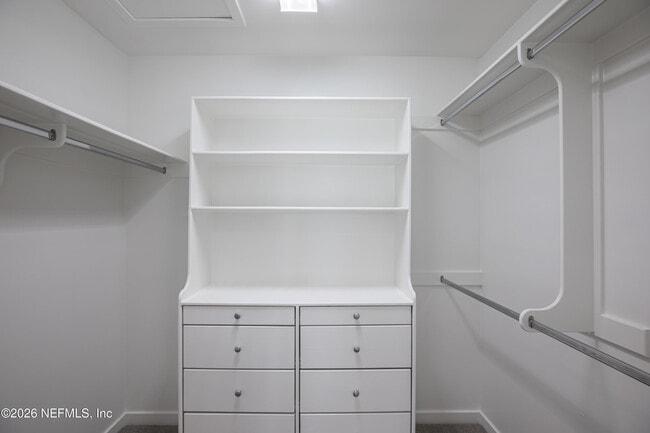 Building Photo - 2008 Ocean Dr S