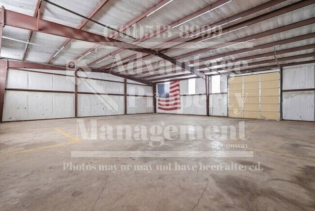 Building Photo - 7 Grandruth Ln