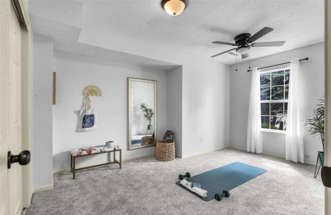 Building Photo - 2352 Catskill Ct