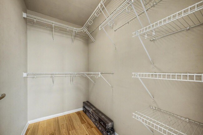 Building Photo - 7151 E Rancho Vista Dr