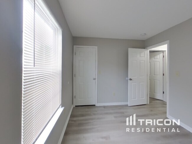 Building Photo - 17903 Captiva Way