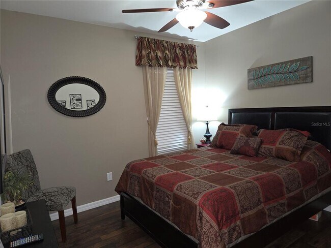 Building Photo - 7436 Mikasa Dr