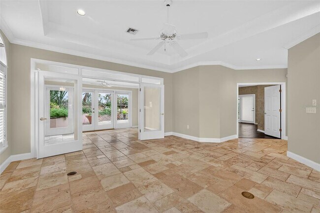 Building Photo - 618 High Point Dr