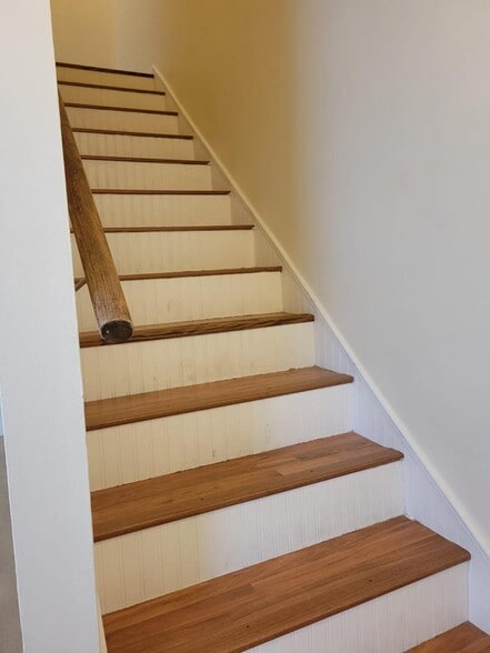 Building Photo - 2052 Kings Hwy