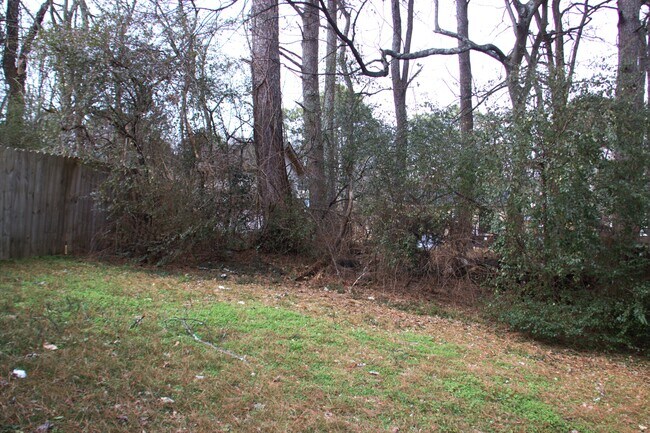 Building Photo - 2714 Clayton Dr NW