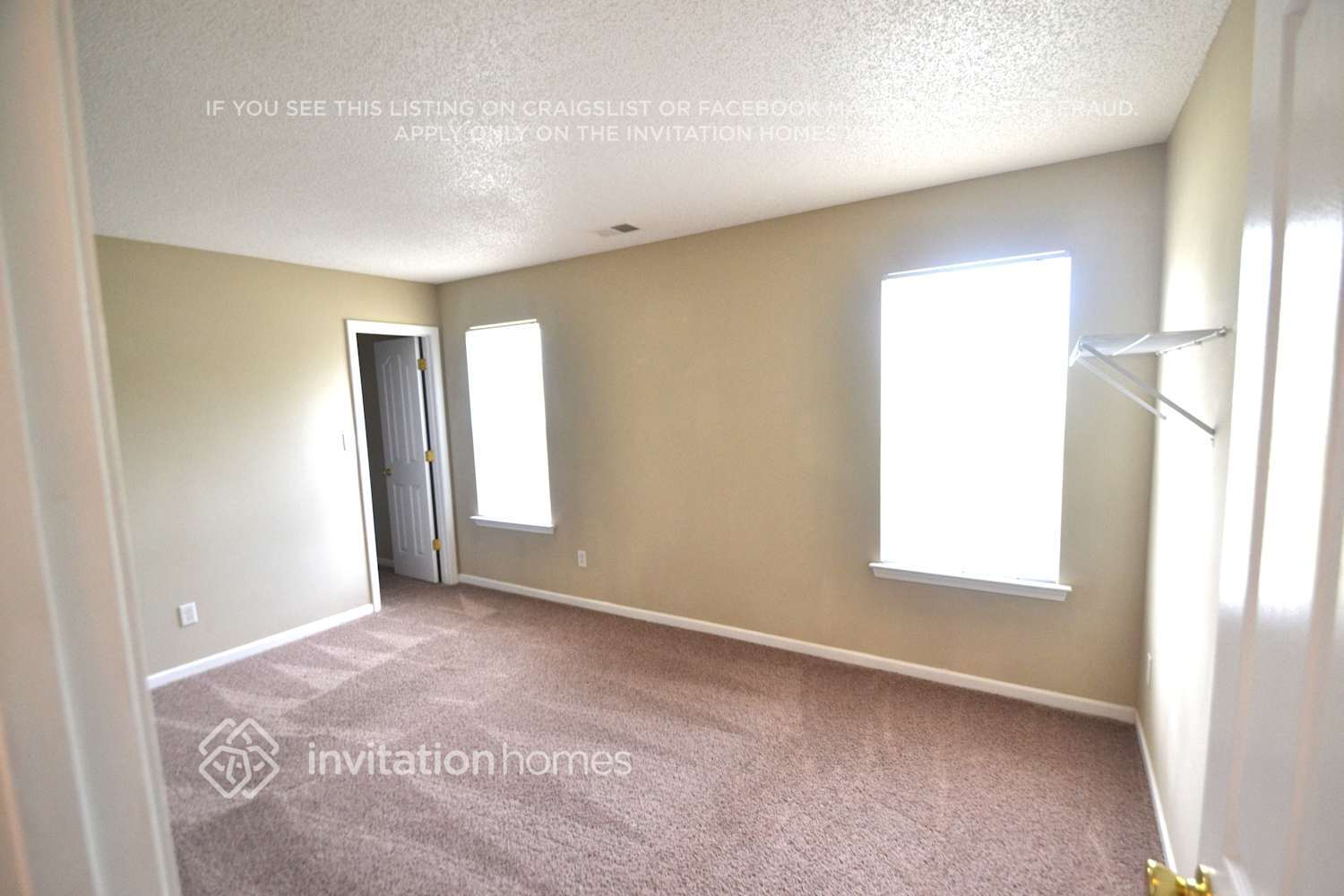 Building Photo - 1013 Salmon River Dr