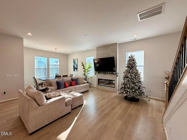 Building Photo - 52 Comfort Ct