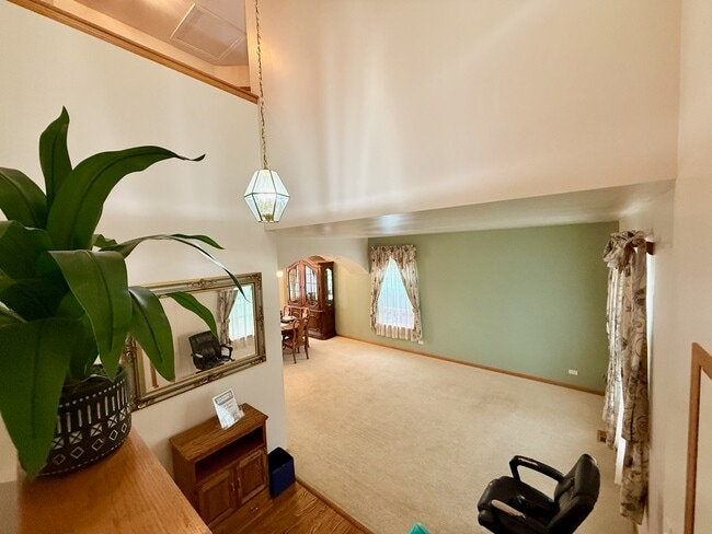 Building Photo - 34242 N Wineberry Ln