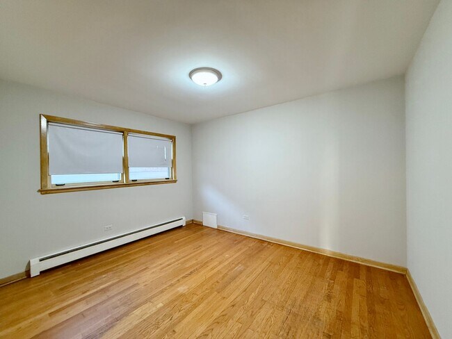 Building Photo - 2631 N 74th Ave