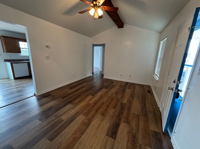 Building Photo - 489 Lakes of Dogwood Blvd