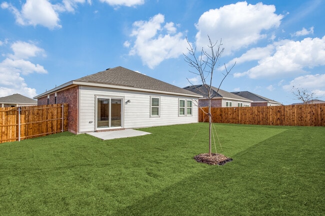 Building Photo - 1819 Wolf Run