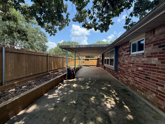 Building Photo - Beautiful Reno in Tanglewood