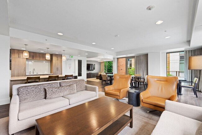Building Photo - Bright Corner 1Bed/1Bath Condo in the Heart of Downtown Seattle!