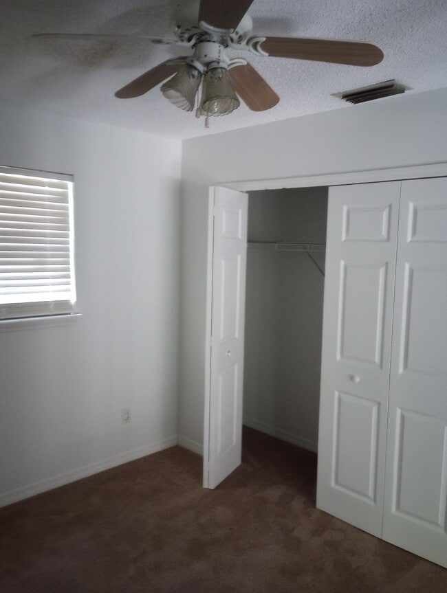 Building Photo - 2063 Penncrest Ct