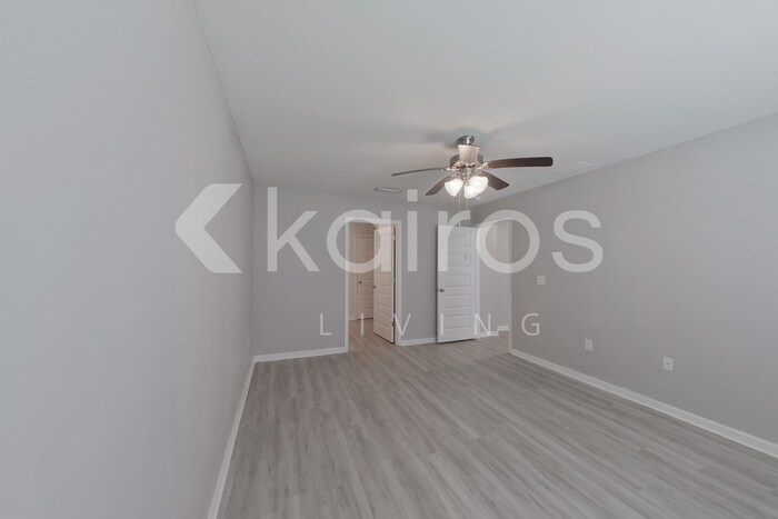 Building Photo - 316 Monarch Ln