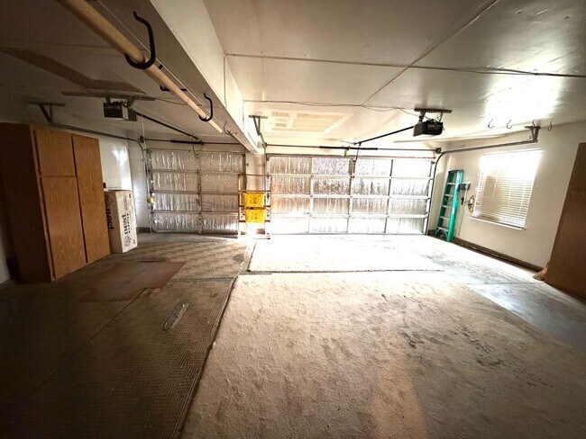 Building Photo - Beautiful 2-Story Home in the highly sought after Stanford Ranch community!