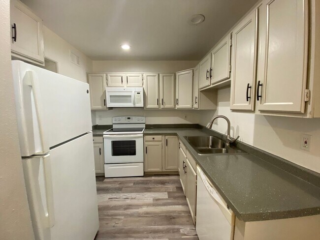 Interior Photo - Gorgeous Townhouse with Private Yard and Washer and Dryer Available!