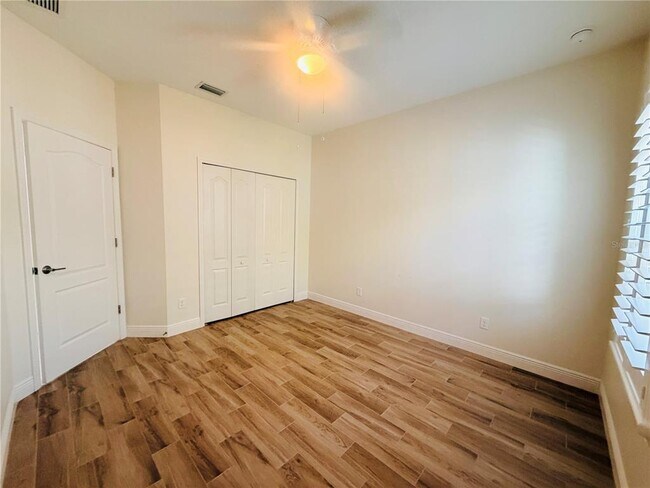 Building Photo - 12335 Whisper Lake Dr