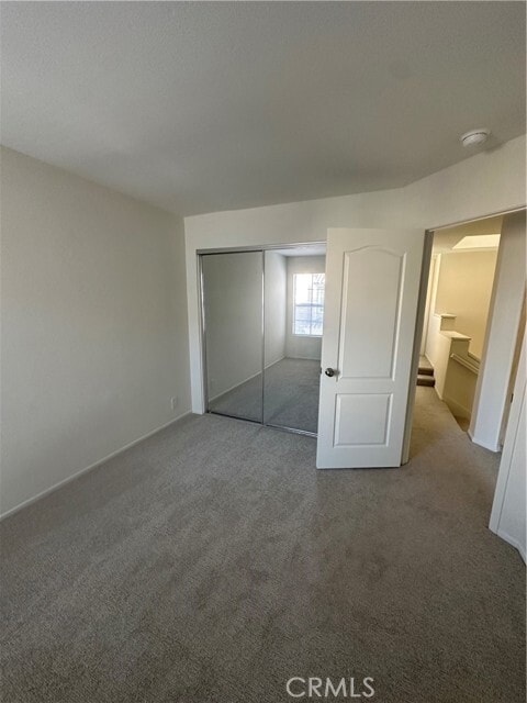 Building Photo - 2124 Camellia Ln