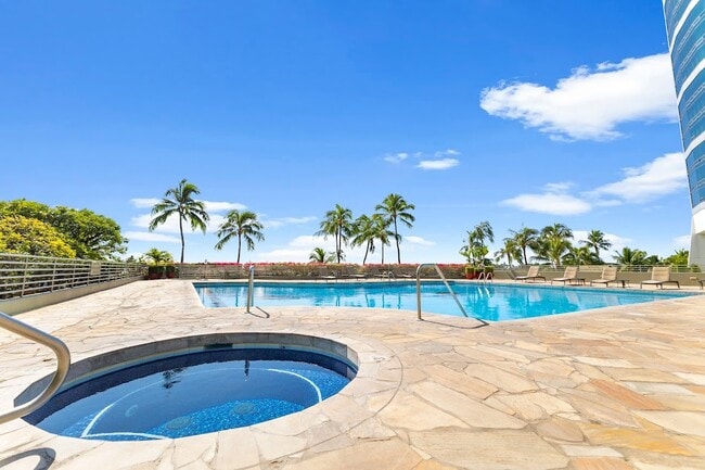 Building Photo - 1330 Ala Moana Blvd