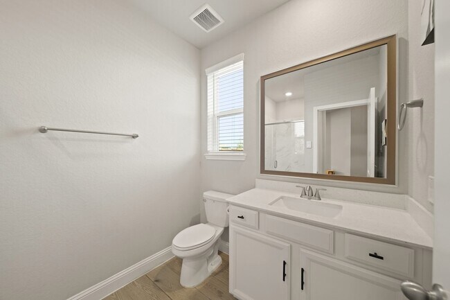 Building Photo - 1735 Harvest Lake Dr