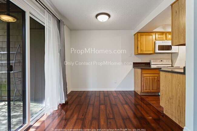 Building Photo - One Bedroom Condo In Mt. Park with Mt Park Rec Center Access!