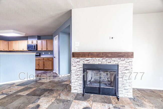 Building Photo - 10602 Terrace Plain