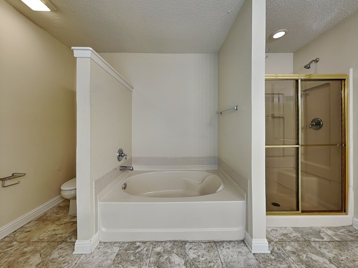 Building Photo - 915 Brookstone Dr