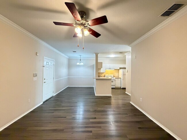 Building Photo - Awesome apartment at Grand Reserve at Kirkman!