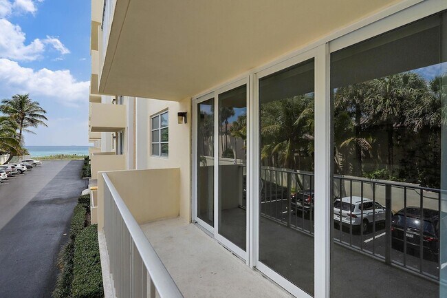Building Photo - 630 Ocean Dr