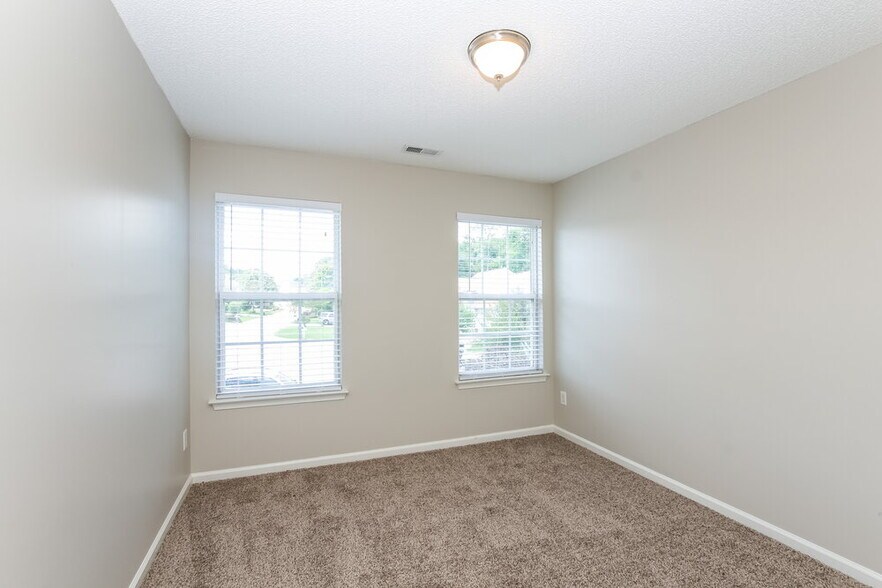 Building Photo - 2944 Brooknell Ct NW