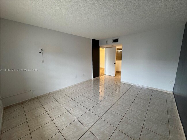 Building Photo - 1300 SW 122nd Ave