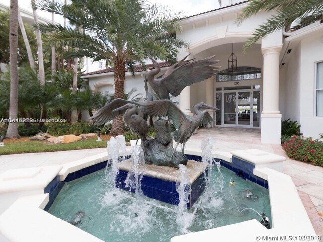 Building Photo - 3105 NE 184th St