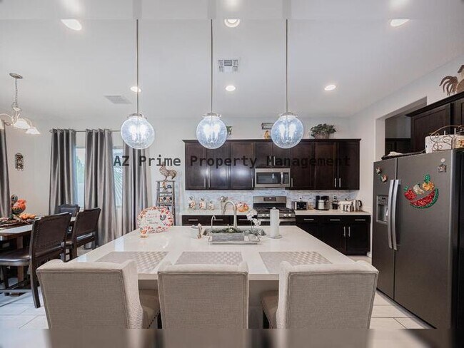 Building Photo - 11777 S 51st Dr