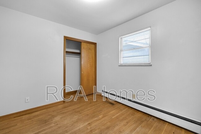 Building Photo - 1508 Castle Ave