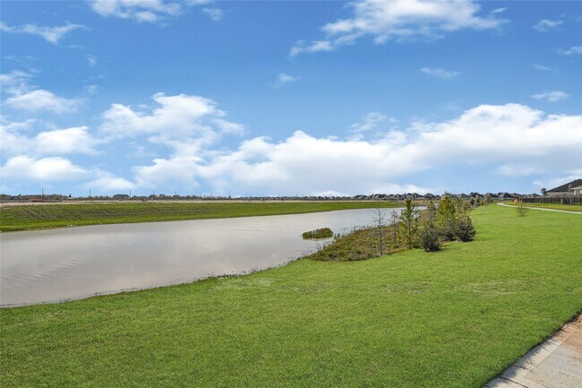 Building Photo - 31003 Vintage Crk Ln